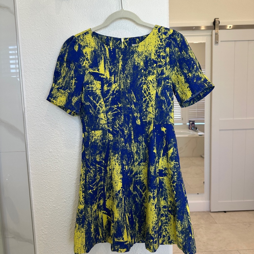 Abstract Blue and Yellow Dress